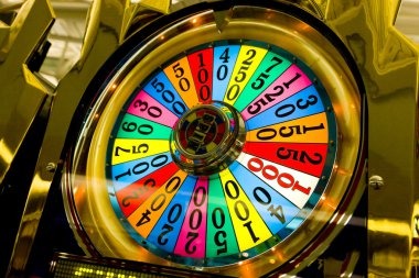 mandiriqq login app interface showing VIP Roulette table selection and live stream